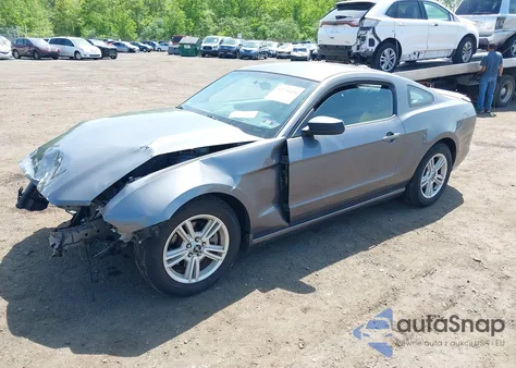 2013 Ford Mustang V6 из США, поврежденный, VIN 1ZVBP8AM3D5208951